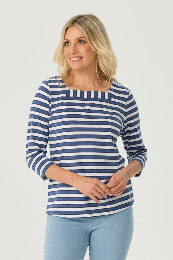 Action Square Neck 3/4 Sleeve Top