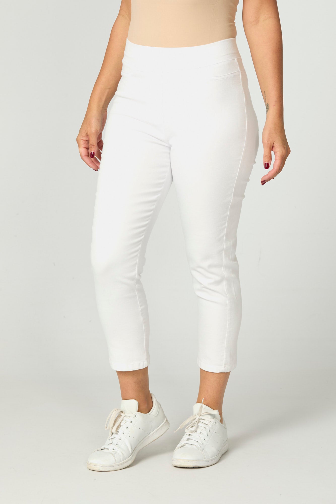 Sandy Stretch 7/8 Pull On Jean