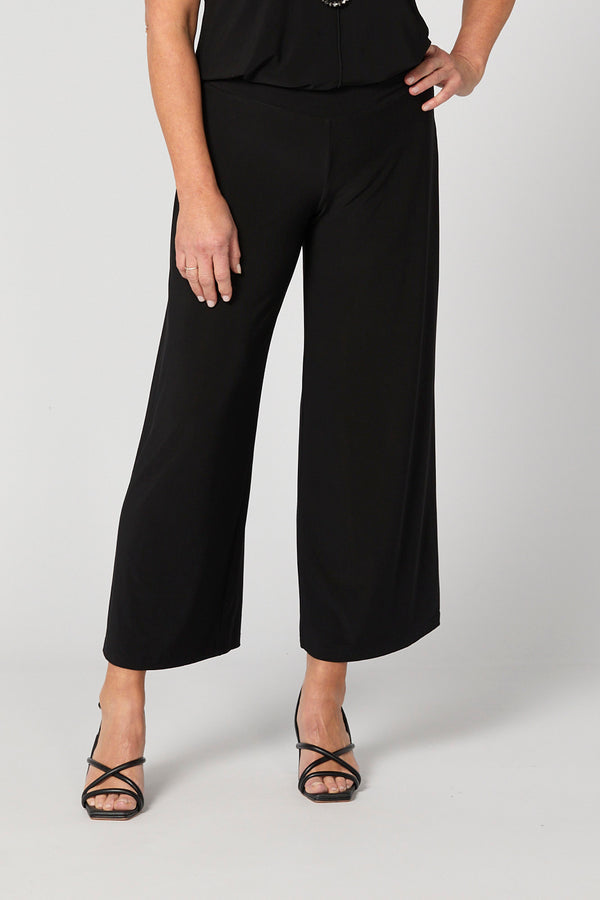 Hush 7/8 Wide Leg Pant