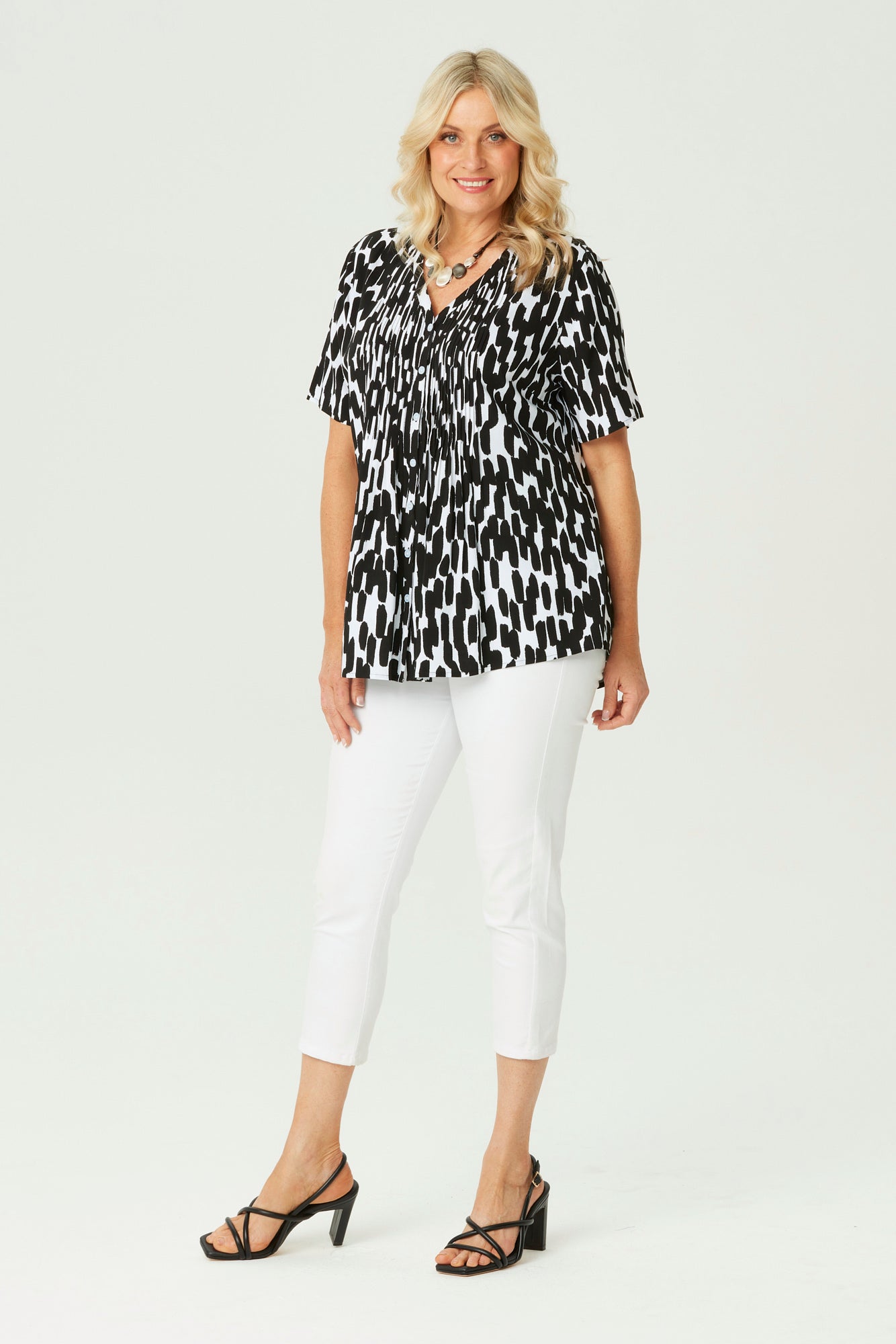 MIRIAM S/S PINTUCK PRINT SHIRT