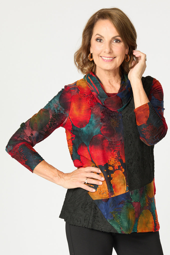 SUVI SPLICED TOP WITH SNOOD