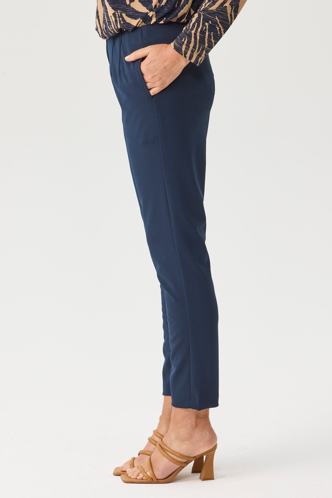 HYATT PANT WITH POCKETS