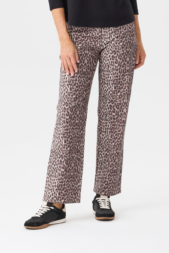 Evie Stretch Straight Pull On Jean