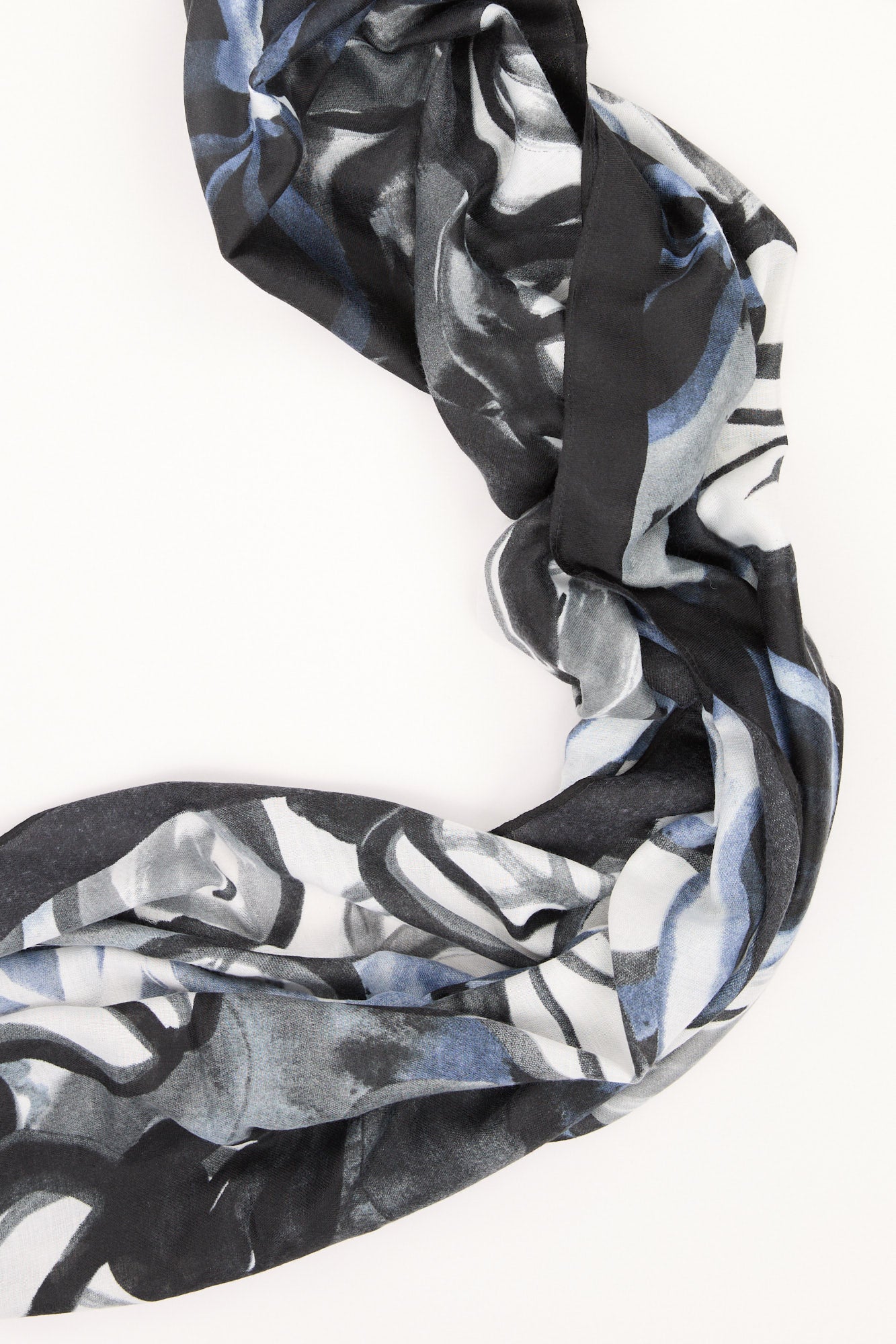 CARSON PRINTED SCARF