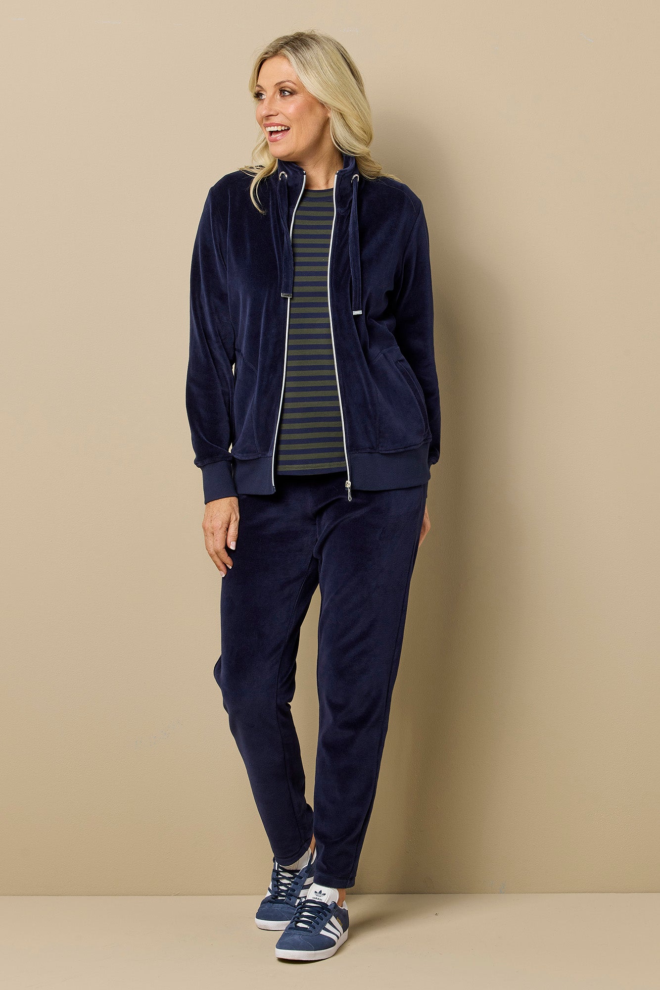 Valley Pull On Velour Pant