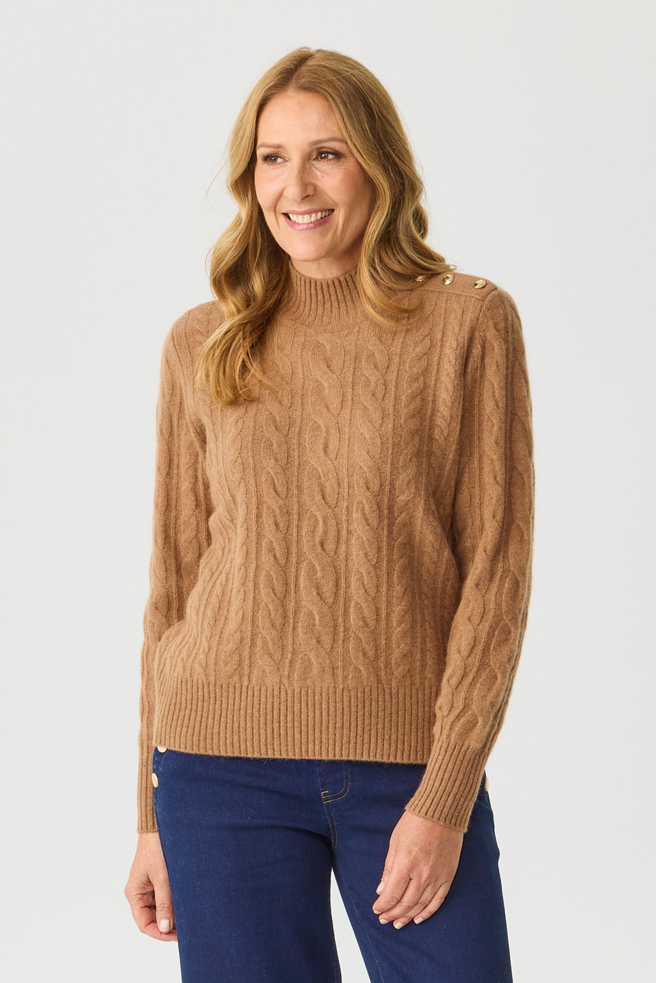 MORNINGTON BUTTON SWEATER