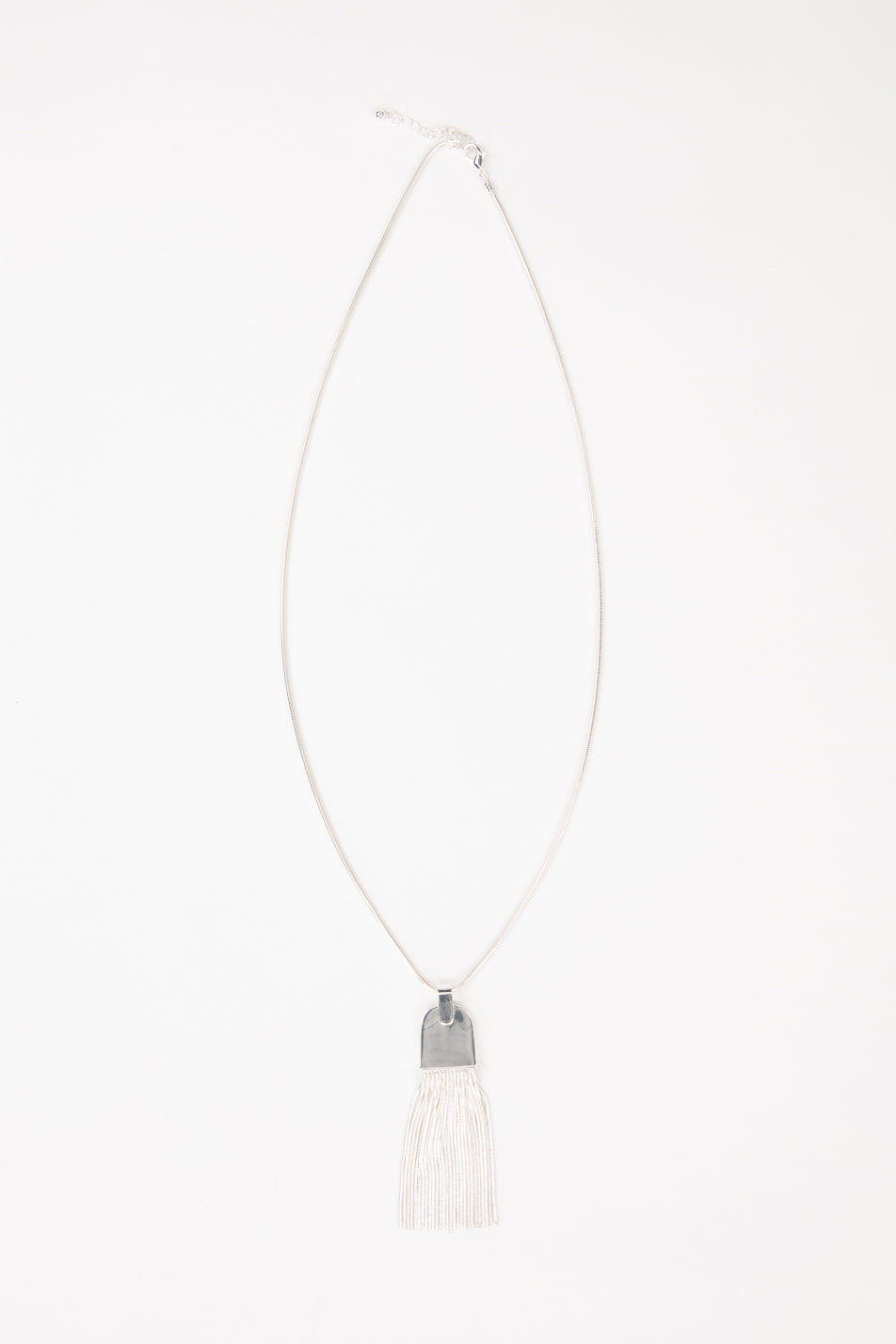 GEMMA FRINGED PENDANT NECKLACE